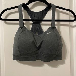 Brooks sports bra